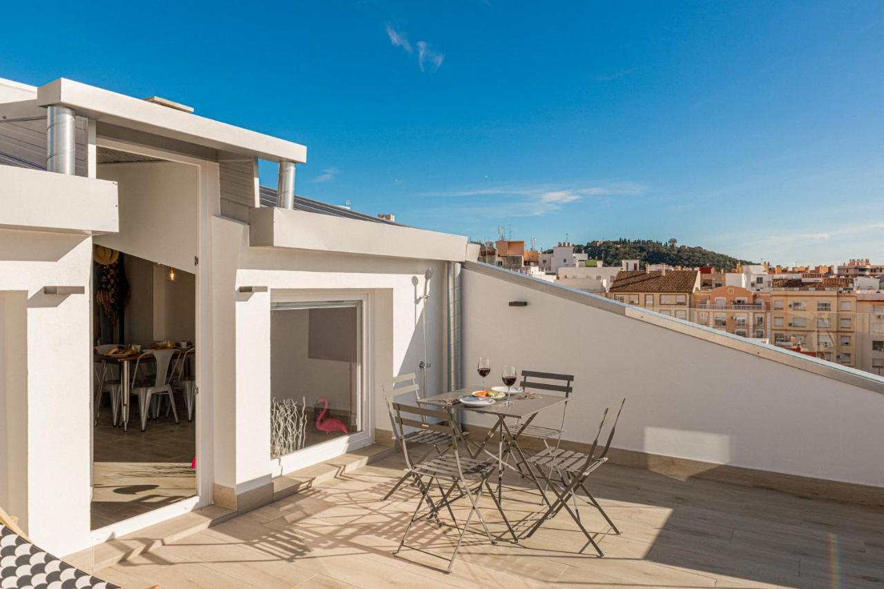 Varela 30 Apartamentos マラガ エクステリア 写真