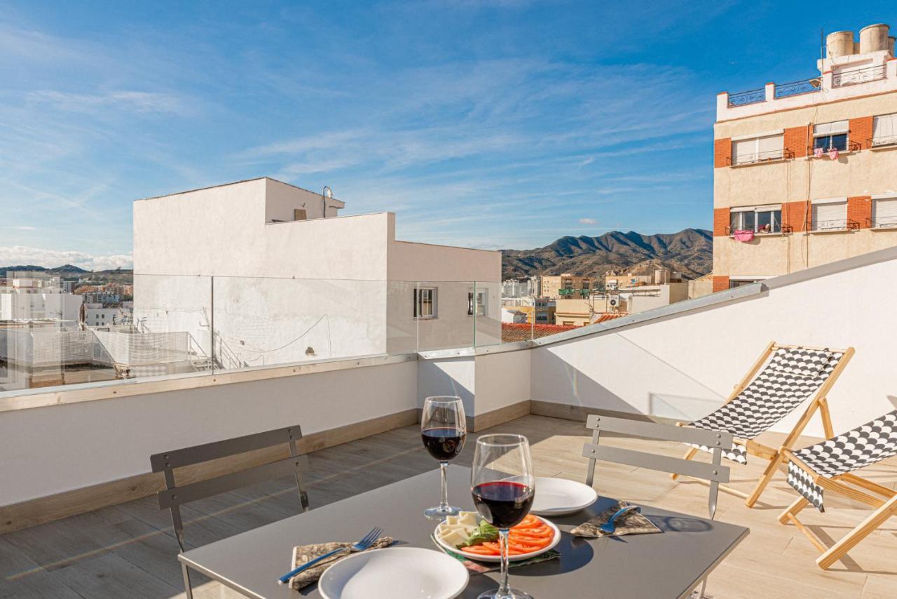 Varela 30 Apartamentos マラガ エクステリア 写真