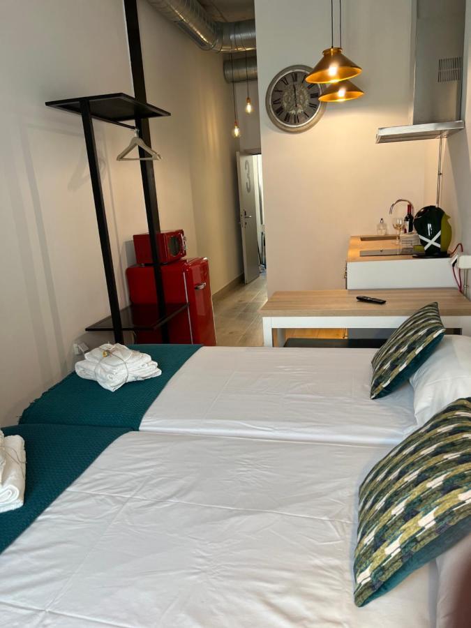 Varela 30 Apartamentos マラガ エクステリア 写真