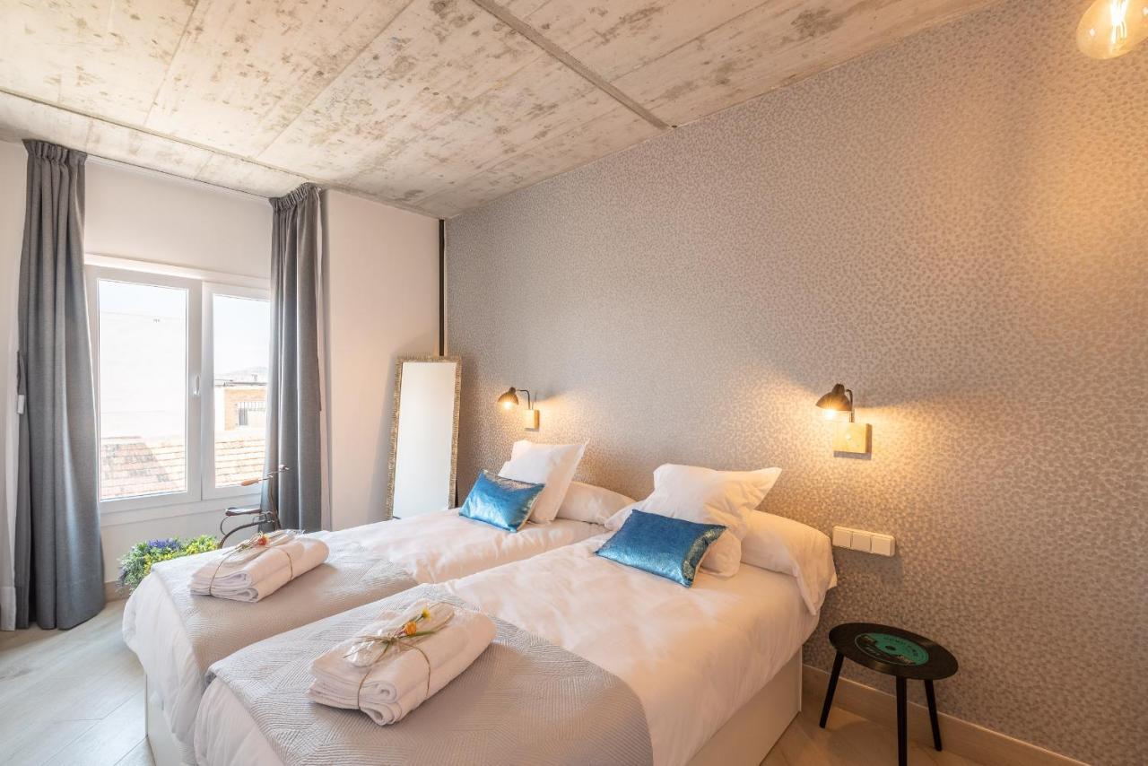 Varela 30 Apartamentos マラガ エクステリア 写真